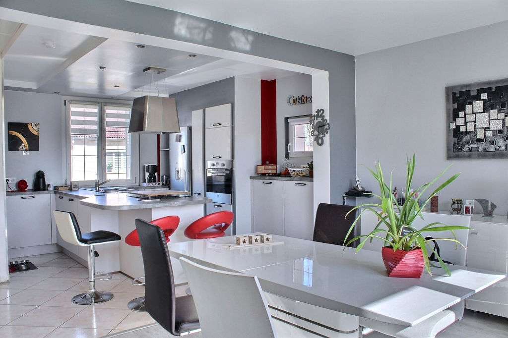 photos n°1 Maison Thierville Sur Meuse 7 pièce(s) 115 m2