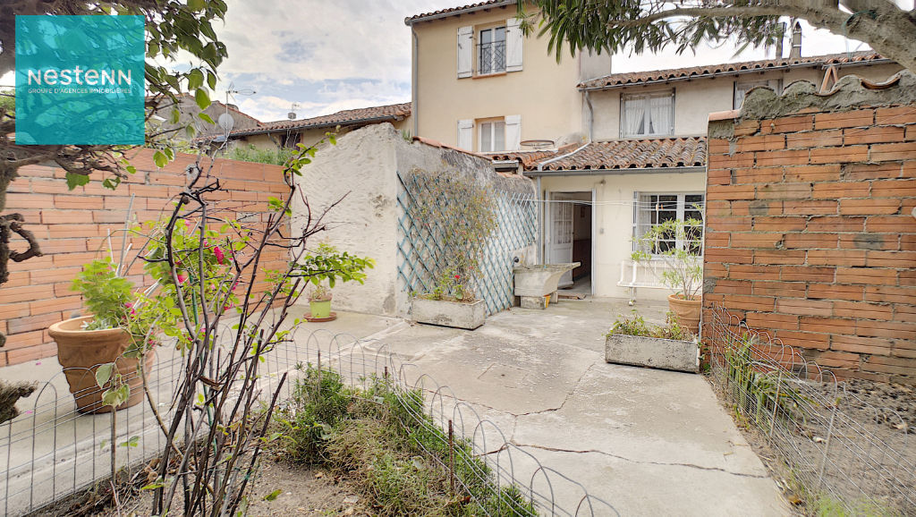Maison de ville a vendre, coeur de Villefranche de Lauragais,102 m2, 3 chambres, garage