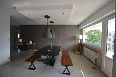 APPARTEMENT BOURGOIN JALLIEU - 4 pieces - 93 m2