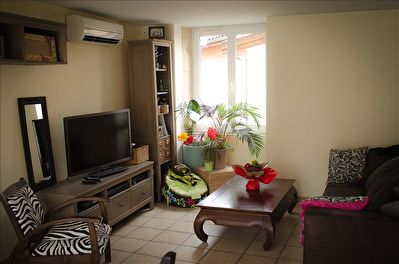 MAISON DE VILLAGE L'ISLE D'ABEAU - 3 pieces - 75 m2