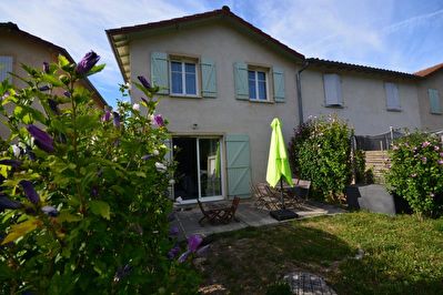MAISON L'ISLE D'ABEAU - 4 pieces - 85 m2
