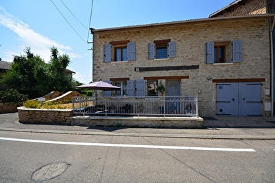 Maison de village a L'ISLE D'ABEAU