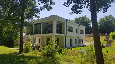 A vendre Maison aux portes d'Agen 7 pieces 300 m2