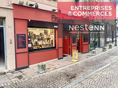 Murs commerciaux de 50,2 m2, FEURS (42110)