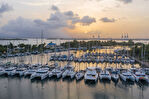 97110 POINTE A PITRE - Commerce 3