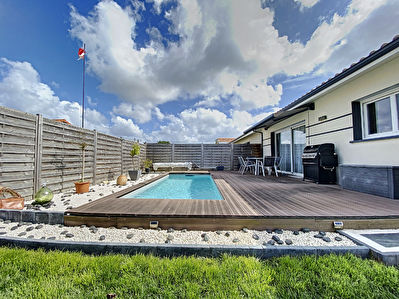 La Teste de Buch, Maison plain-pied 3 pieces de 79 m2 avec piscine et terrasse !