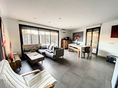 RARE ! Port de La Teste De Buch ! Maison 4 pieces de 90 m2 avec terrasse et jacuzzi ! !