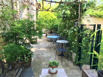 APPARTEMENT T5 AVEC PISCINE