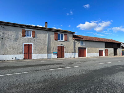 A vendre maison Piegut Pluviers 5 pieces 106 m2 - (24) Dordogne