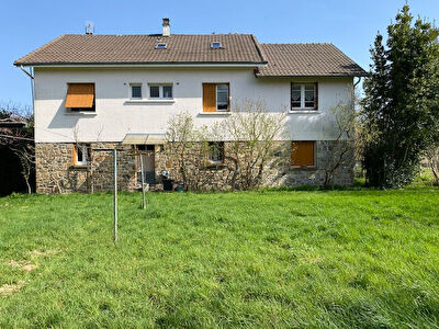 A vendre Maison Piegut Pluviers 6 pieces d'environ 126 m2