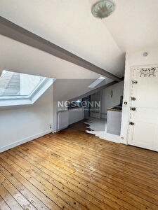 Nogent Sur Marne : Studio + dependance