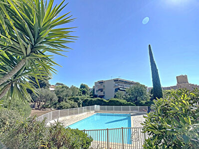 A vendre - Antibes - 2 pieces 52 m2