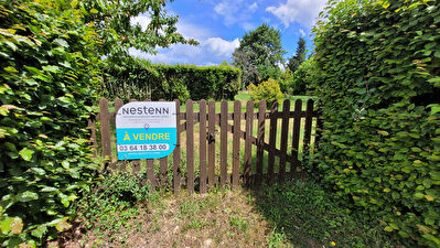 Terrain constructible a Oigny En Valois 830 m2