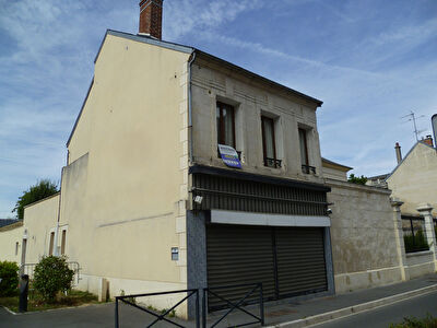 Local commercial avec habitation sur Villers-Cotterets