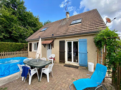 Pavillon independant, vivable de plain-pied avec garage et jardin proche Villers-Cotterets