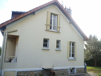 MAISON CROSNE
