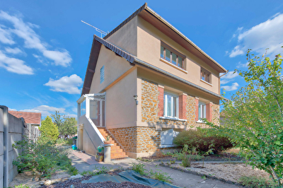 Maison Yerres 7 pieces 145 m2