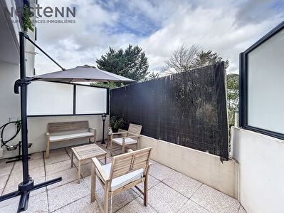 T3 de 53 m2 avec terrasse de 22m2 au coeur des Camoins dans le 11eme arrondissement de Marseille