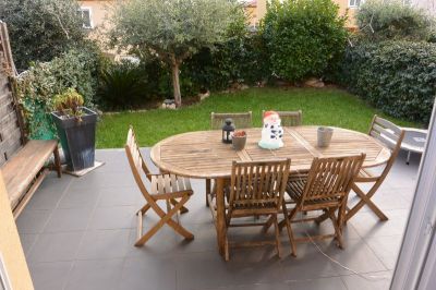 Villa Antibes 3 pieces jardin + garage + parking privatif