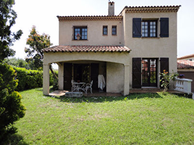 Villa Cagnes Sur Mer 5 pieces 150 m2