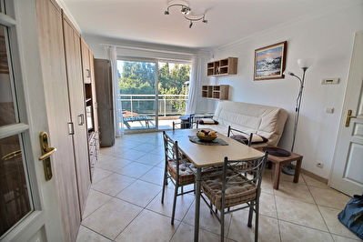 Antibes 2 pieces 37.20 m2 + Garage + Cave proche des plages