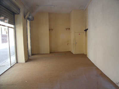 CHASSE ET PECHE APT - 32 m2