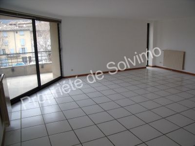 APT, APPRT 4 P AVEC TERRASSE ET GARAGE