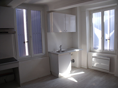 APPARTEMENT 3 PIECES