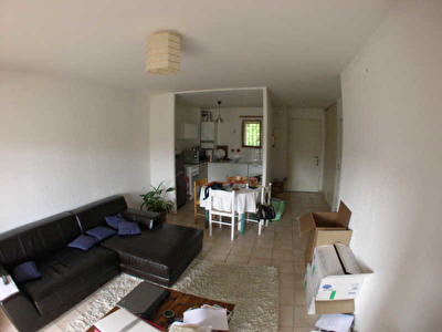 APPARTEMENT VILLENEUVE LES AVIGNON - 2 pieces - 50 m2