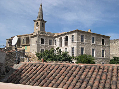 MAISON DE VILLAGE CAUMONT SUR DURANCE - 5 pieces - 140 m2