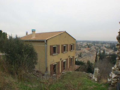 MAISON CAUMONT SUR DURANCE - 4 pieces - 160 m2