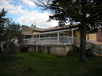 VILLA BEDARRIDES - 6 pieces - 200 m2