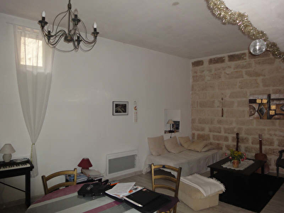 APPARTEMENT VILLENEUVE LES AVIGNON - 4 pieces - 94 m2
