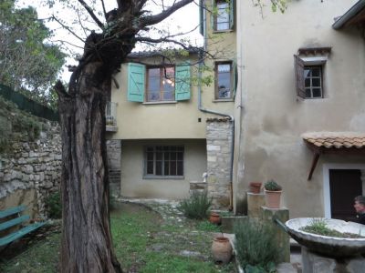 Maison Chateauneuf De Gadagne