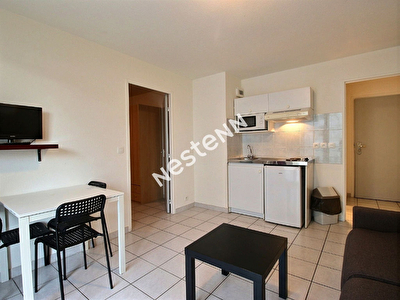 Avignon EM : T2 meuble et loue avec balcon et revenus garantis