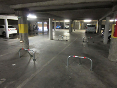Parking / box Avignon 11 m2