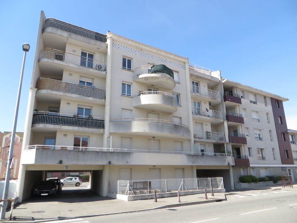 photos n°1 grand studio Chateaurenard avec stationnement