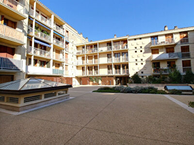 Appartement Avignon T4 intra muros