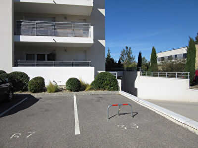 Parking residence securisee Agroparc