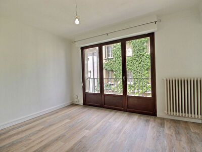 Appartement Avignon 1 piece 23.29 m2