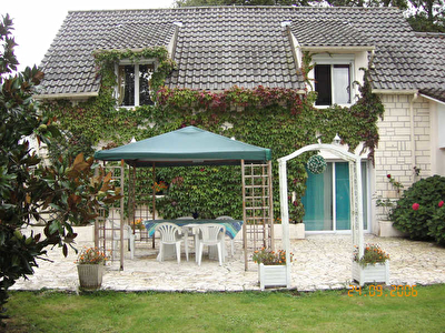MAISON ST SAUVEUR SUR ECOLE - 6 pieces - 195 m2