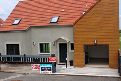 Nestenn Avon vend cette luxueuse maison neuve de 8 pieces pour 180 m2 a Treuzy-Levelay