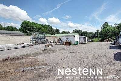 Terrain a batir en zone artisanal - 1050 m2 71570 SAINT VERAN