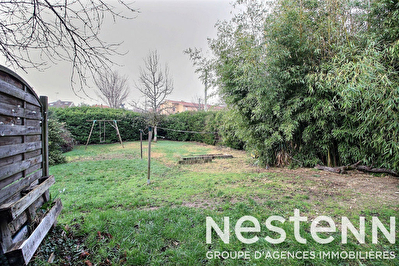 Terrain constructible Libre constructeur - 69500 BRON