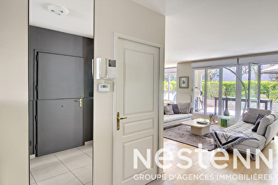 REZ DE JARDIN - T5 de 121m2 - LYON 3EME
