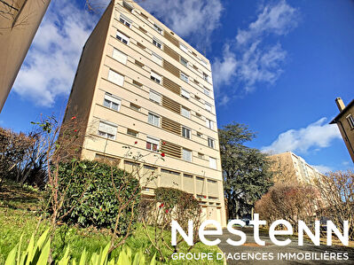 Appartement Type 3 + Loggia - 71000 MACON