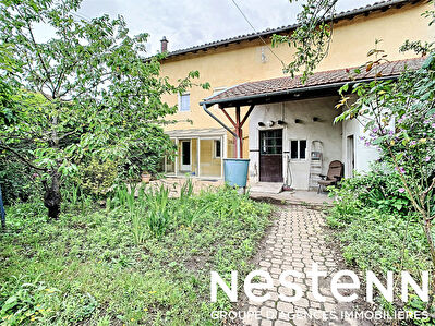 Maison Ancienne a Renover 2 Chs + Greniers et GGE - 01750 REPLONGES