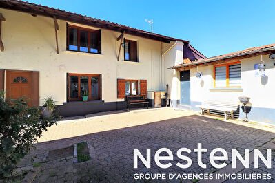 Corps de ferme renove 4 Chs + Carport - 01750 REPLONGES