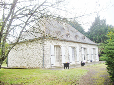MAISON MAURENS - 4 pieces - 130 m2