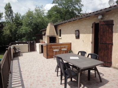 Maison Maurens 4 pieces 90 m2.